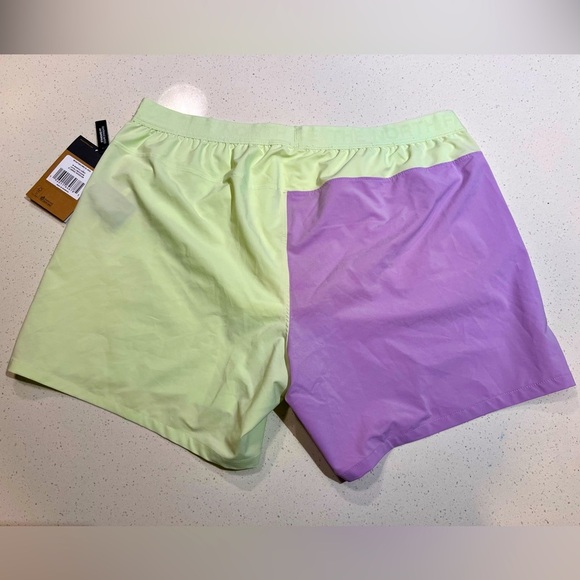🆕 The North Face | 5” Wander Shorts in Lupine/Lime Cream Size XL - Picture 6 of 7